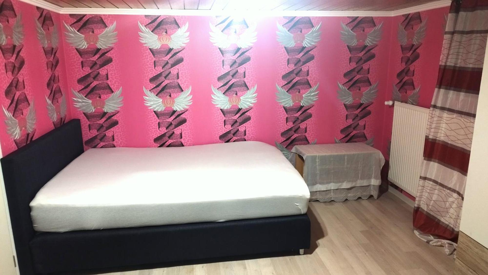 Ferienwohnung In Friedberg Fuer Max 9 Personen Im Ug Exteriér fotografie