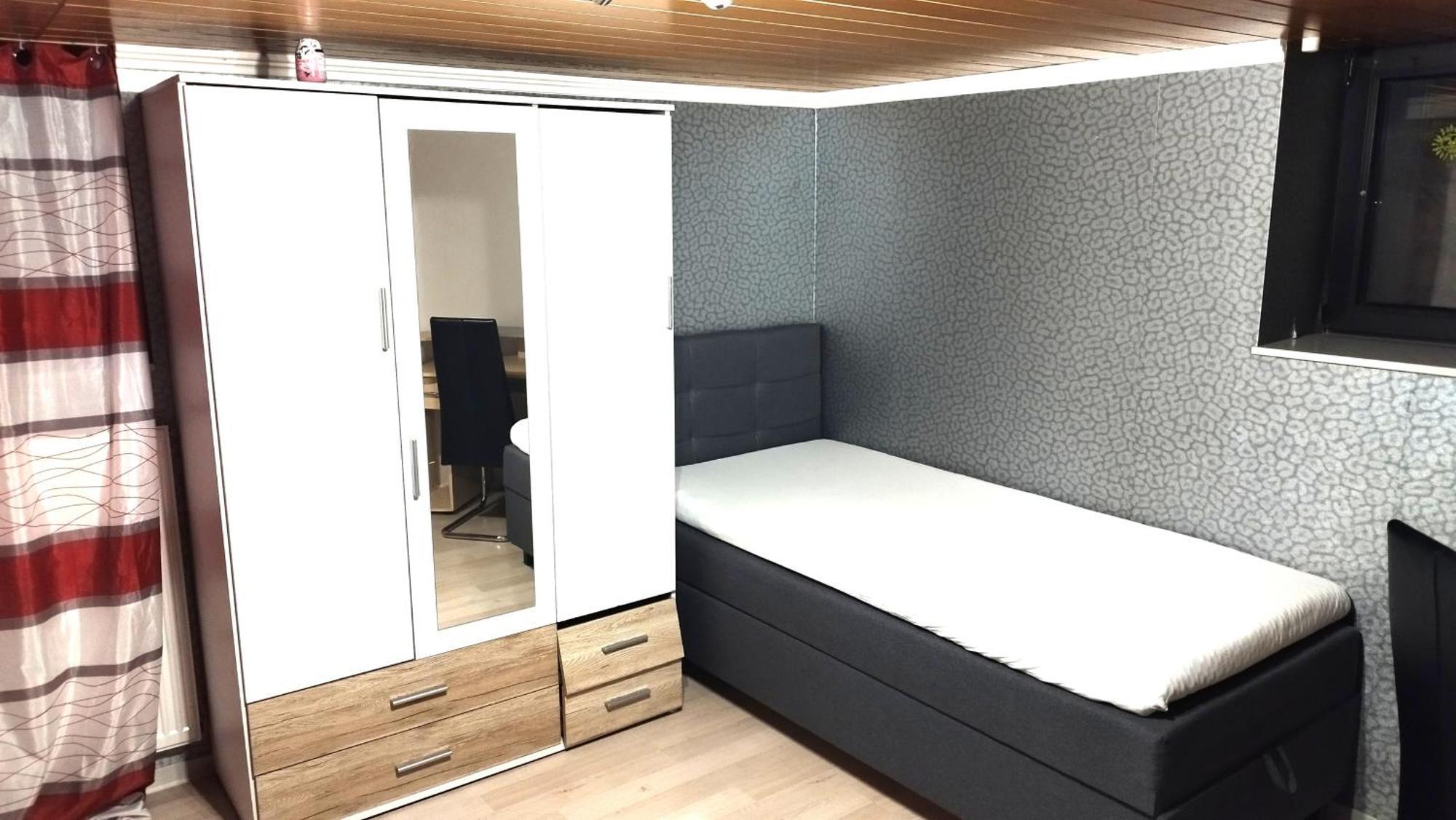 Ferienwohnung In Friedberg Fuer Max 9 Personen Im Ug Exteriér fotografie