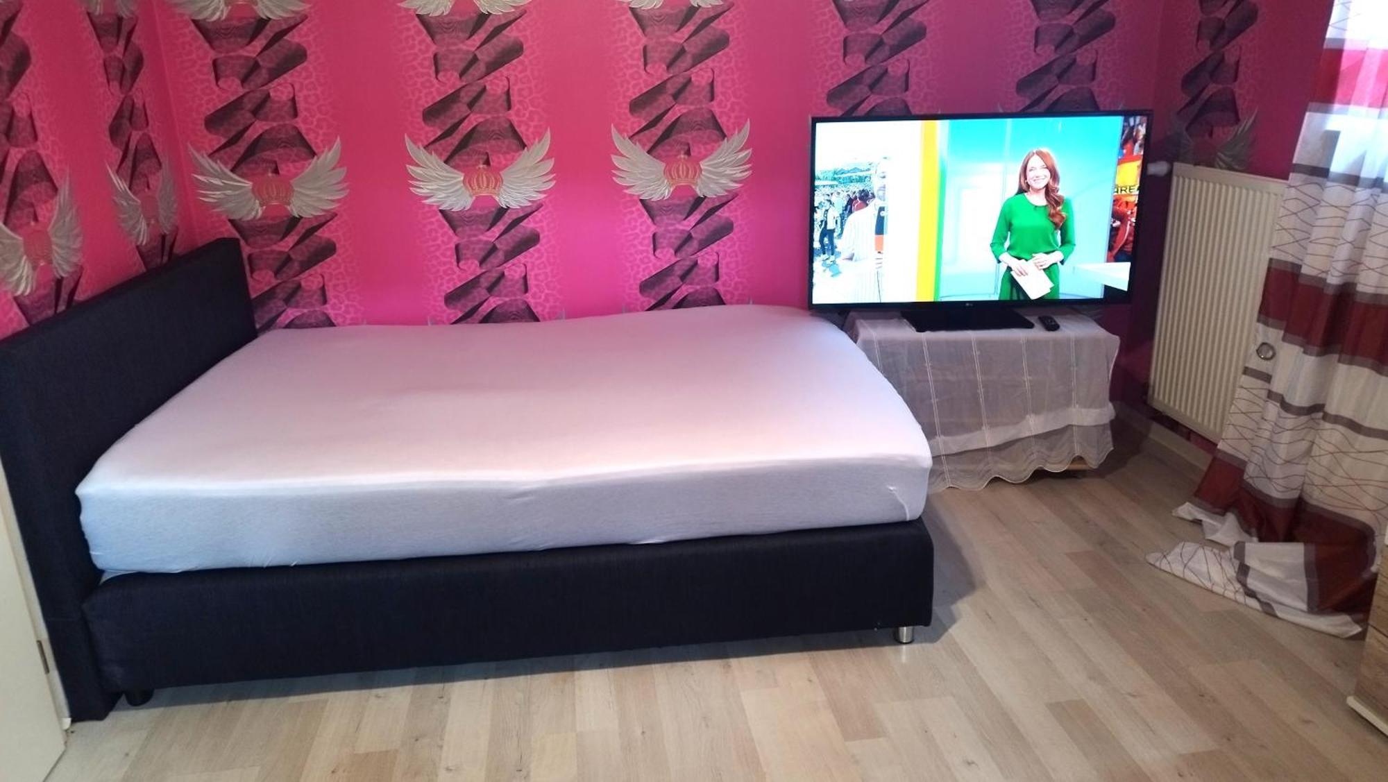 Ferienwohnung In Friedberg Fuer Max 9 Personen Im Ug Exteriér fotografie